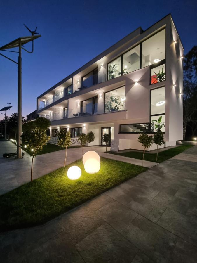 Aparthotel PARADISE Dziwnówek Exterior foto